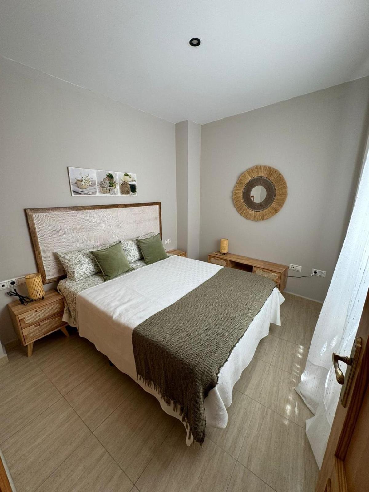 Apartamentos Modern Homes 치클라나 데 라 프론테라 외부 사진