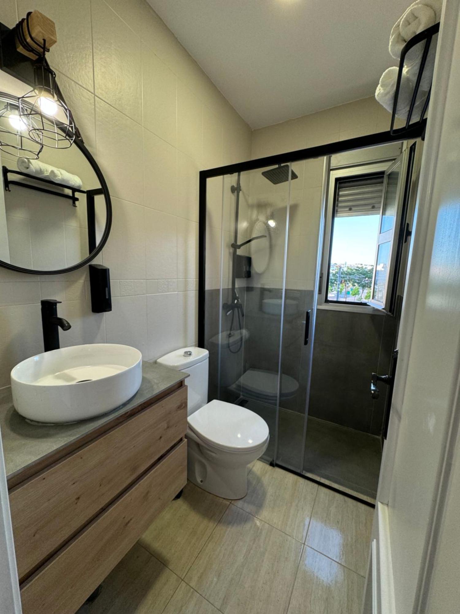 Apartamentos Modern Homes 치클라나 데 라 프론테라 외부 사진