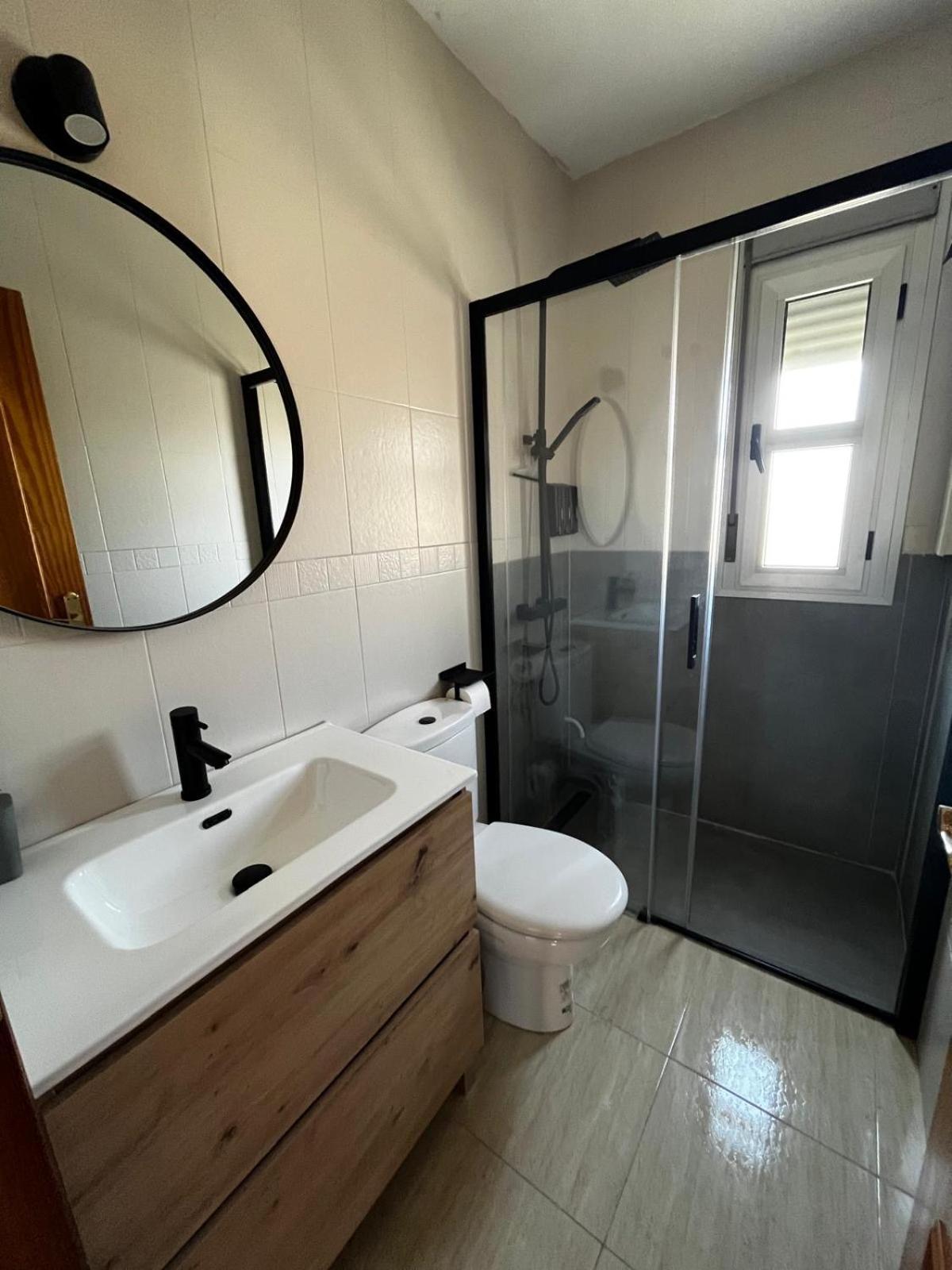 Apartamentos Modern Homes 치클라나 데 라 프론테라 외부 사진