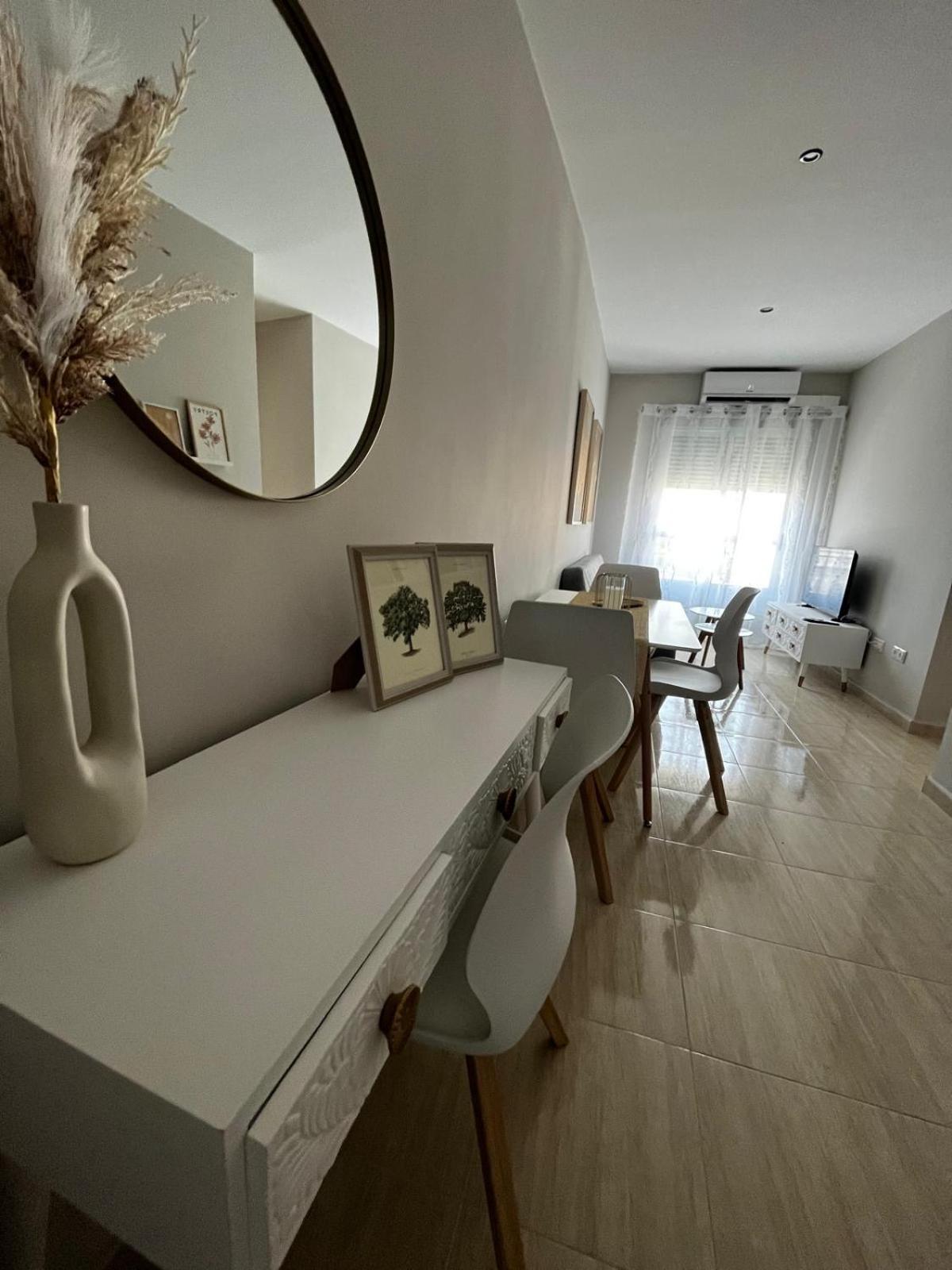 Apartamentos Modern Homes 치클라나 데 라 프론테라 외부 사진