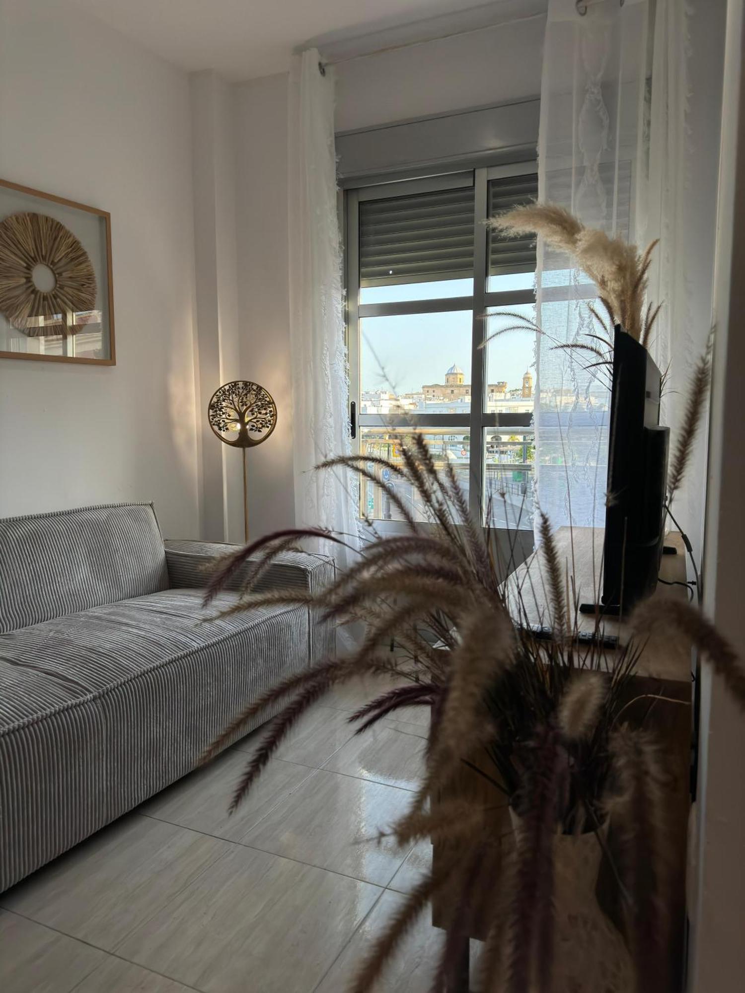 Apartamentos Modern Homes 치클라나 데 라 프론테라 외부 사진